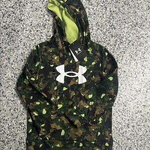 Under Armour Green Camo Hoodie with White Logo Boys Small NEW